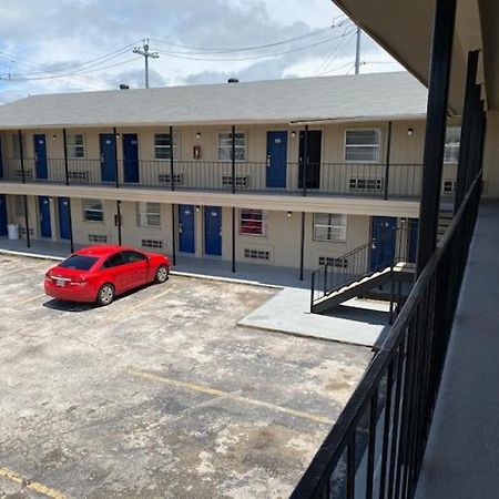 Texas Inn سيغوين المظهر الخارجي الصورة