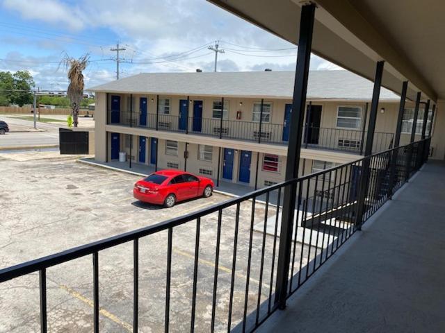 Texas Inn سيغوين المظهر الخارجي الصورة